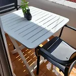 Eden * Tirana