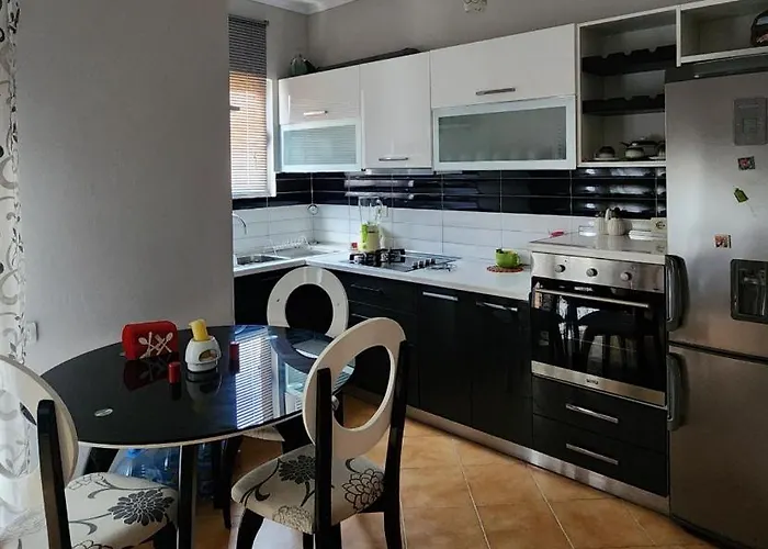 Eden Tirana